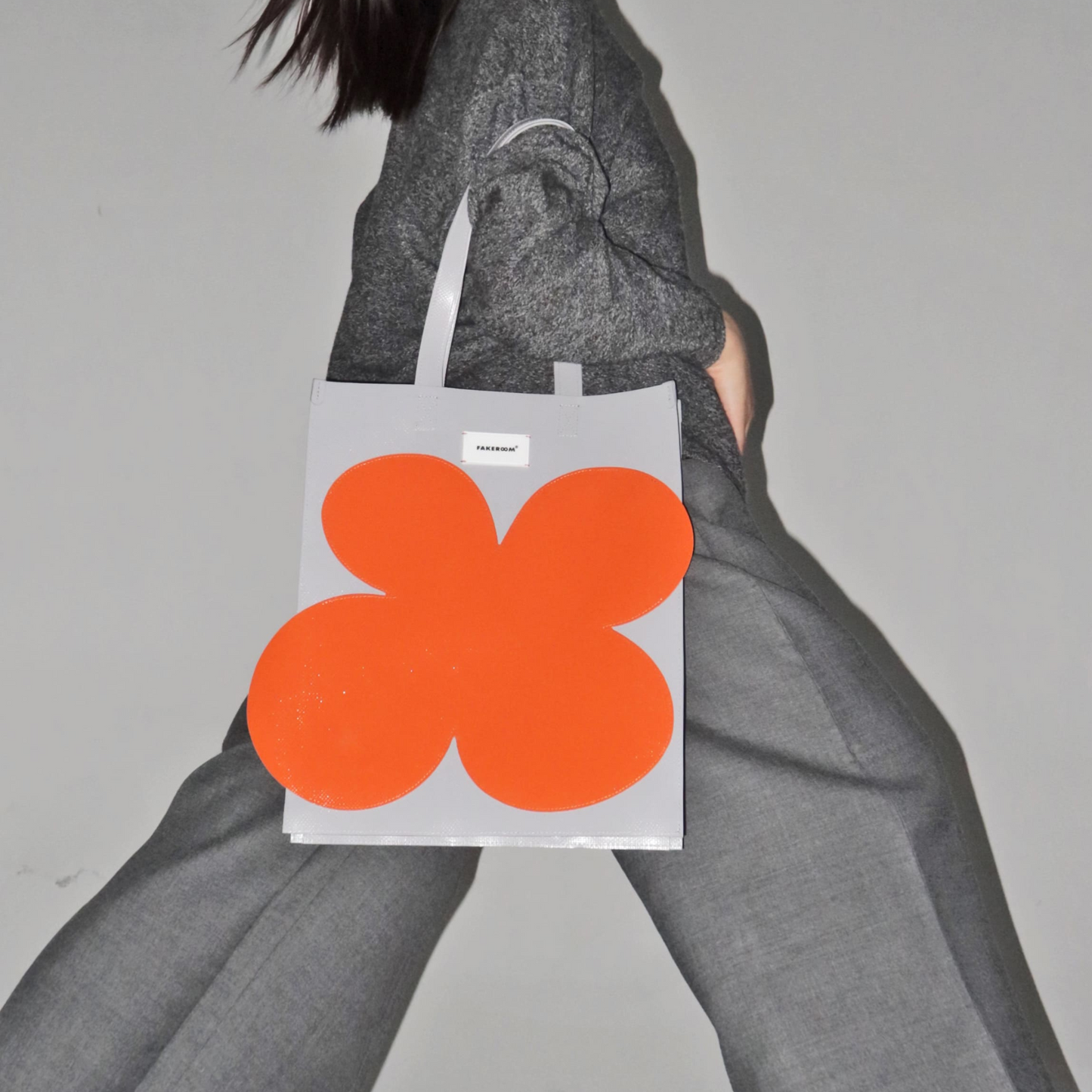 ใ๐๐๐๐๐ฅ๐ข๐ข๐ ใFlower Tote Bag (Gray)