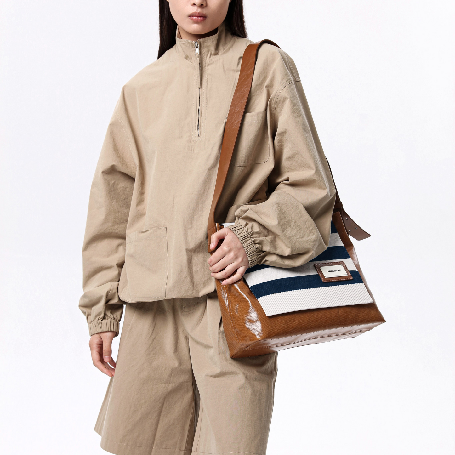 ใ๐๐๐๐๐ฅ๐ข๐ข๐ ใKnitted crossbody stripes (caramel bottom blue and gray stripes)