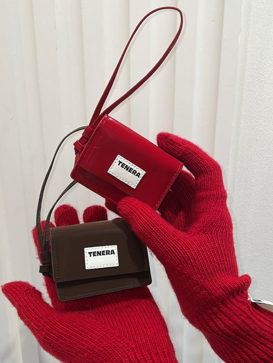 【TENERA】環保皮革耳機包 包包吊飾  (紅\棕)